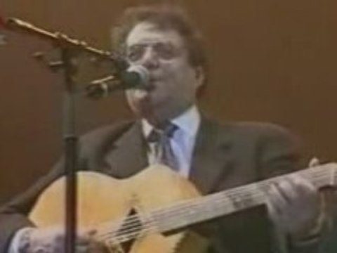 El Hachemi Guerouabi El Djazair Allah Yarahmou