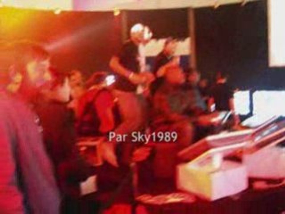 MicroMania Game Show 2008 - Gears of War 2 - par Sky1989