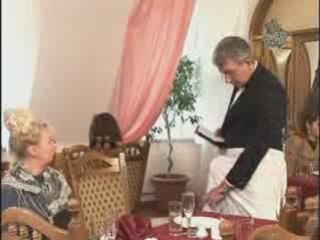 ***Errektion Kellner***