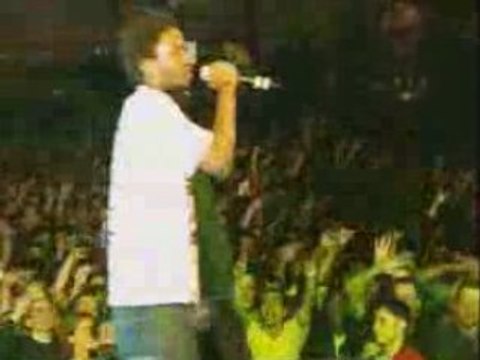 Assassin Touche D_espoir Feat Lyricson