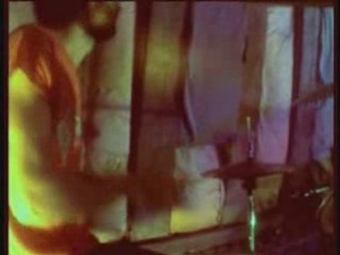 attic addict Bewitched hands on the top of our heads extrait