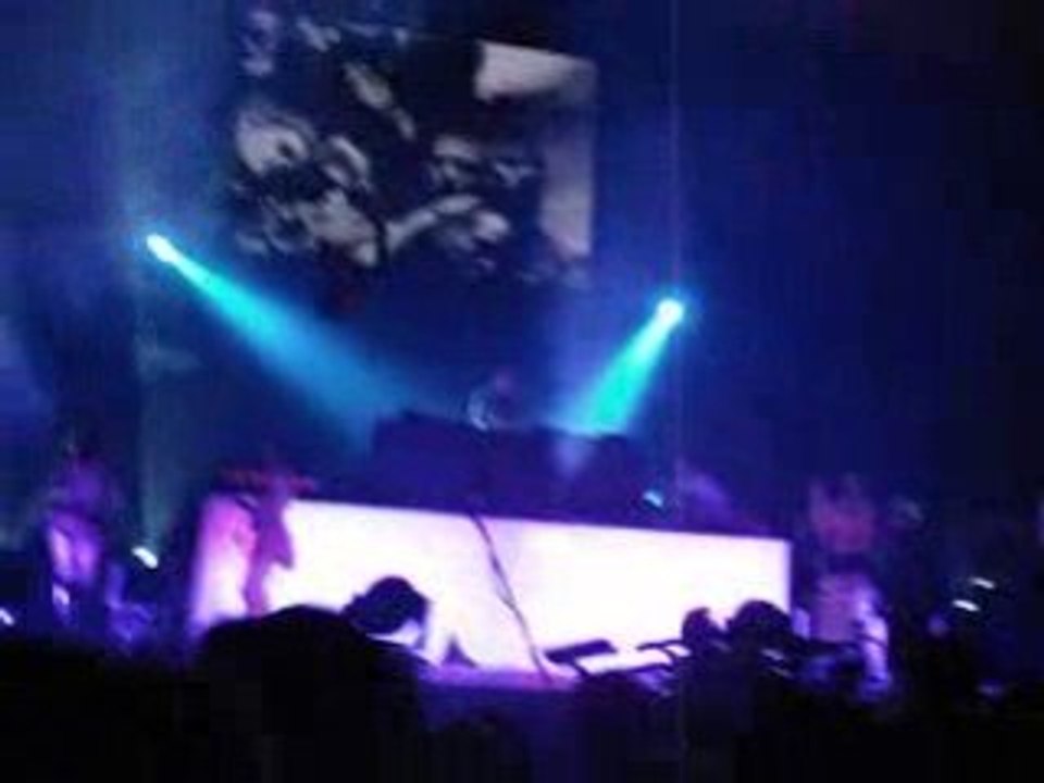 ROBBIE RIVIERA- Girlfriend(Tiesto remix version)