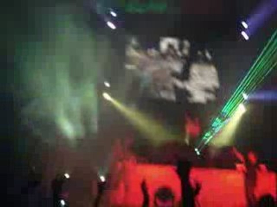 Armin van buuren@Las Vegas - In and out of love