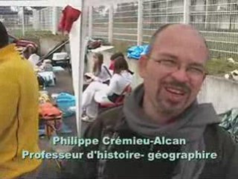 WEBREPORTER BLANQUEFORT VIDE GRENIER DU COLLEGE