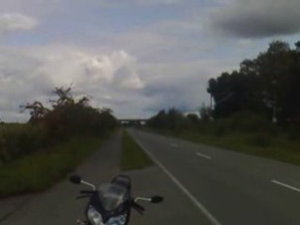 Speeding GSX-R 600 K8