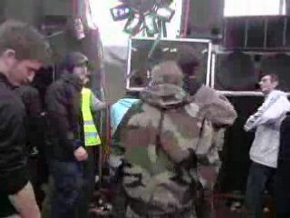 tekos a fos le 31 juskau 02/11/02