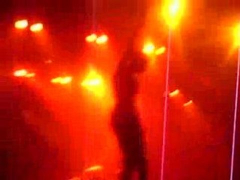 BB Brunes 01 Novembre 2008 ADRIEN TORSE NU