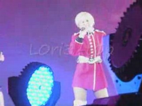 Lorie - je vais vite