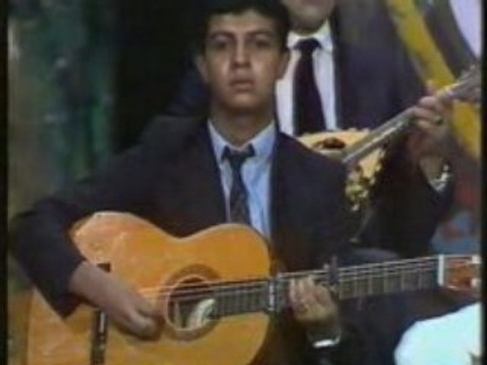 Kamel Labbaci "A la guitare"