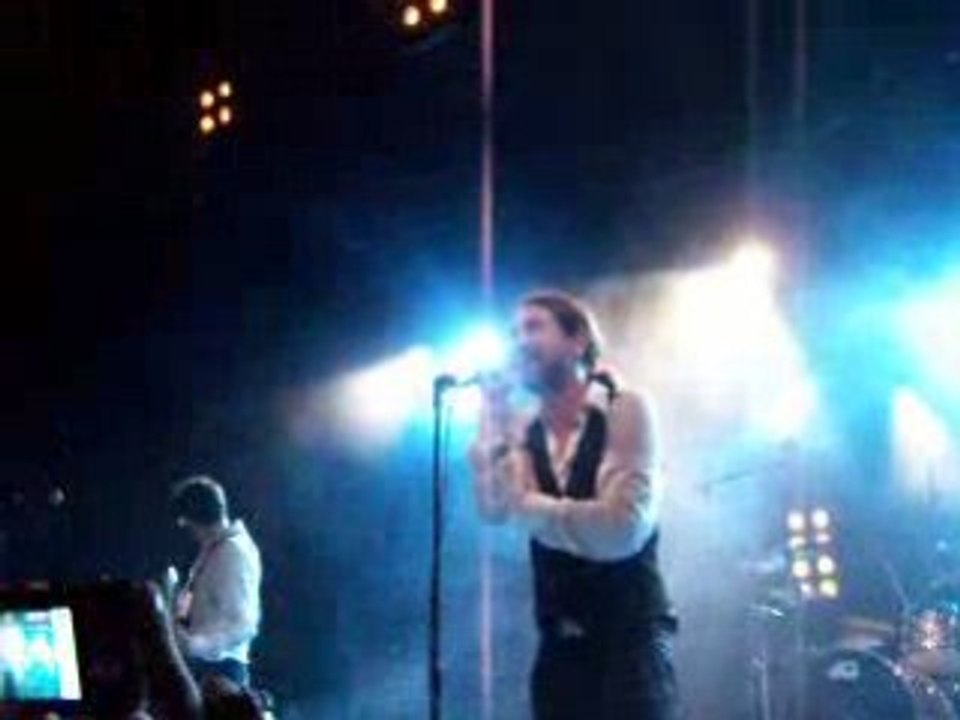 Les Fatals Picards : Boum  Alhambra, 30/10/08