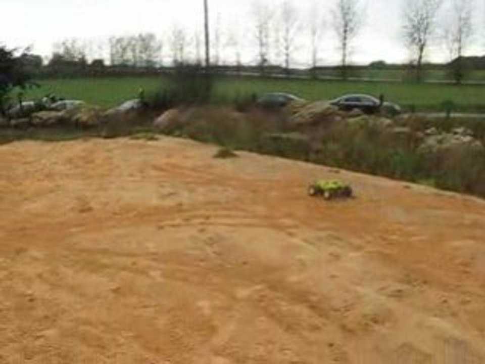 Gros saut du savage picco .28 de fab à Plaisir 78