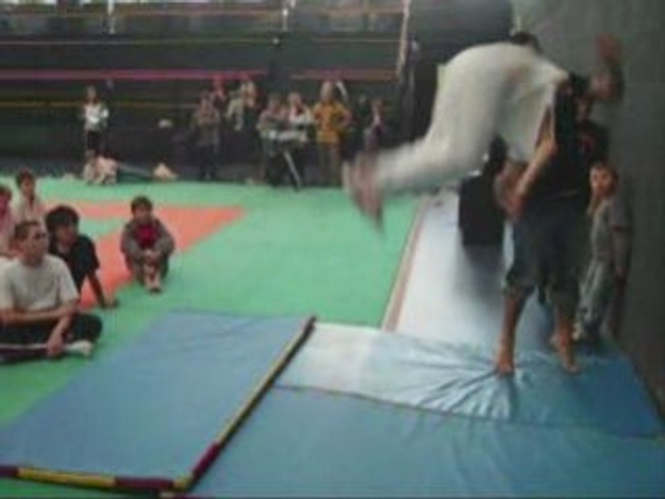 j'ai testé pour vous  aprprendre le  hip hop a des judokas