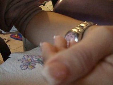 Pas à pas Gel : Pose sur chablon sur ongle rongé 11/14