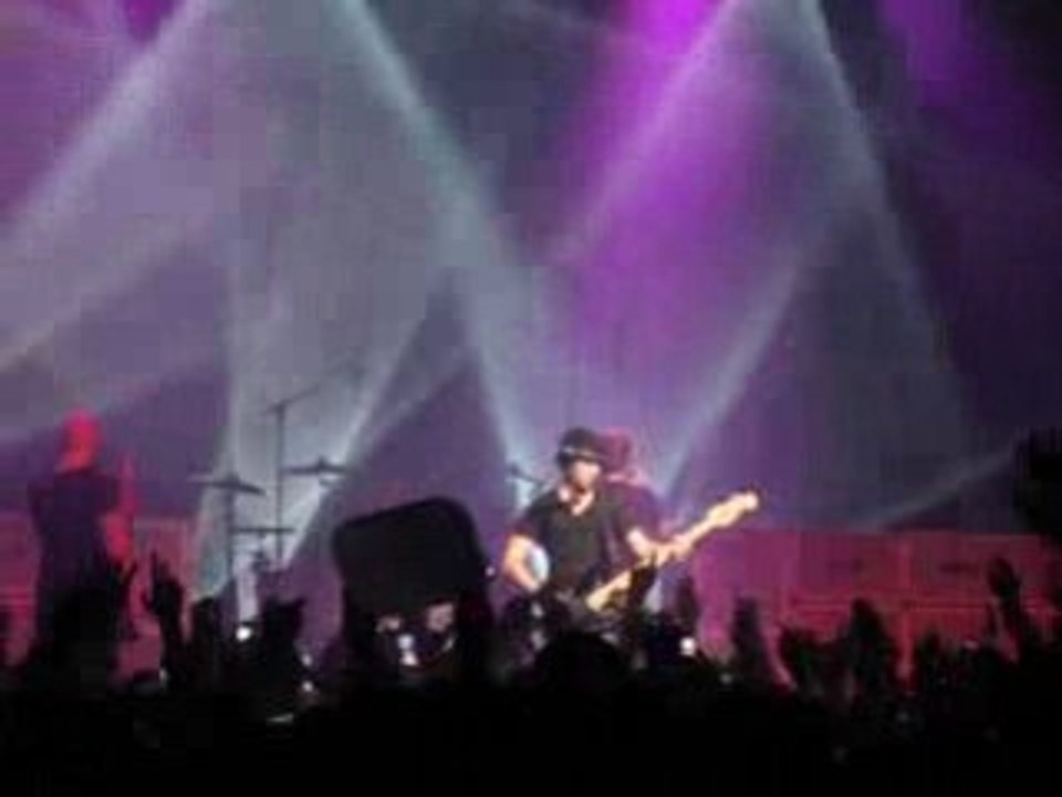 Simple Plan - Perfect (live à l'Ancienne Belgique)