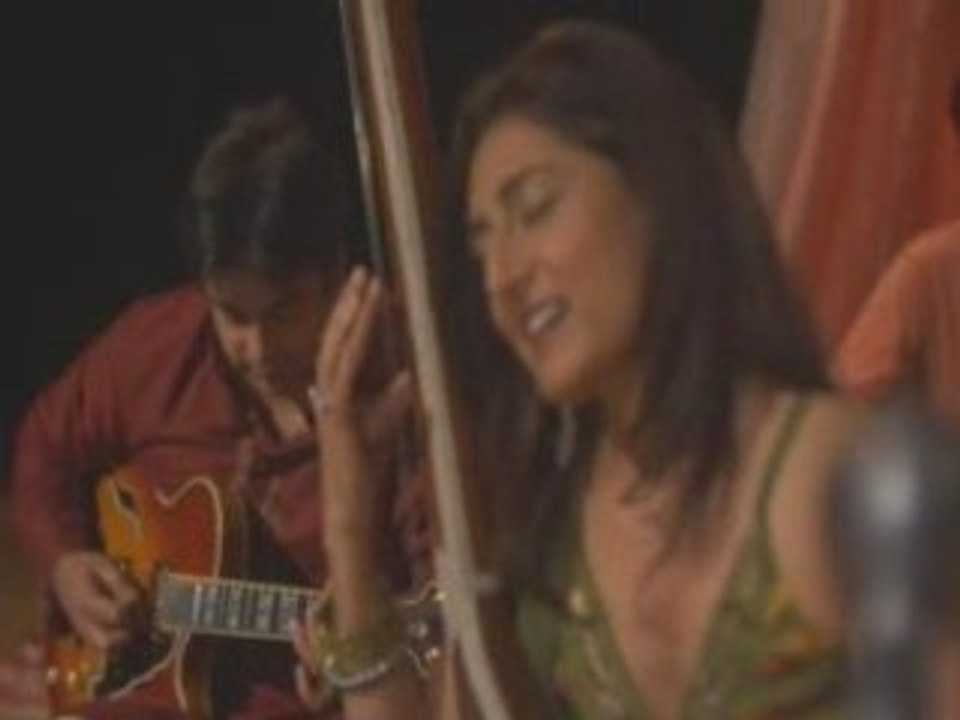 Kiran Ahluwalia chante Teray Darsan