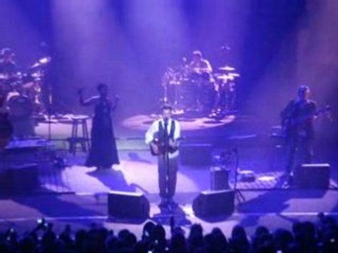 christophe mae en acoustique à lille le 1 nov 2008 (4)