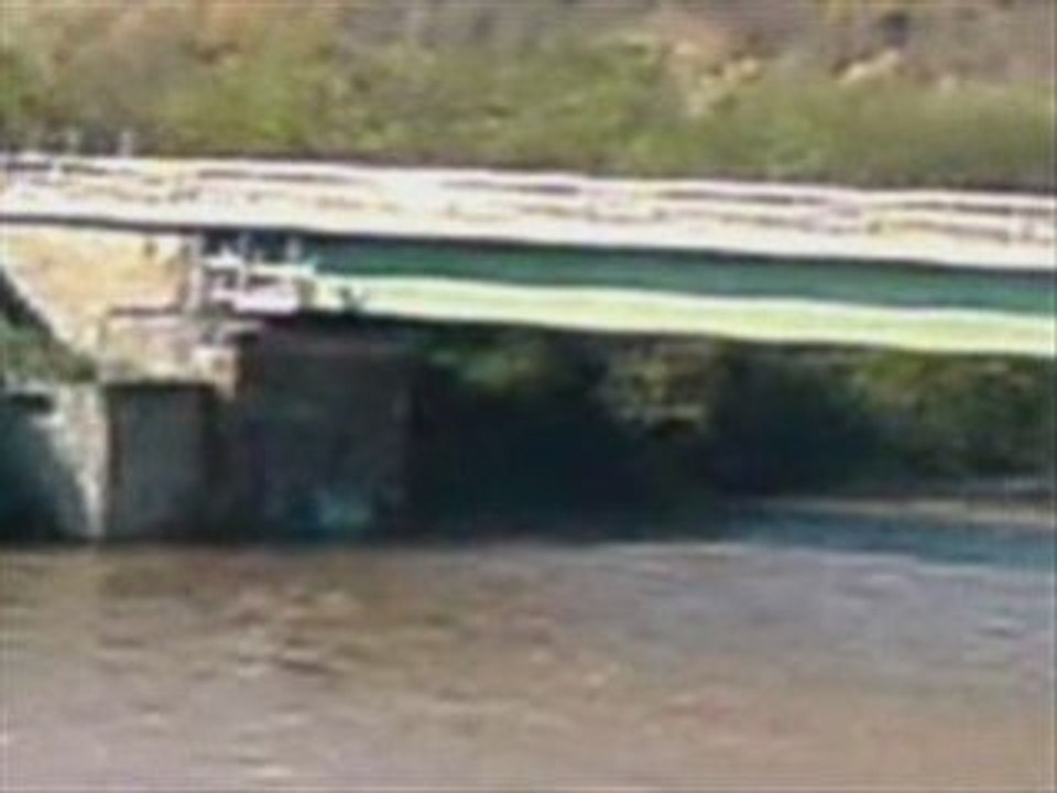 Innondation LONGUES 01-11-08 (Part 2) Video By atchoumdu63