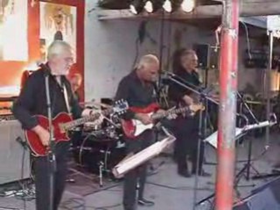 LA COMPARSA (2) - THE SHADOOGIES - (ZZ & MASKERS)