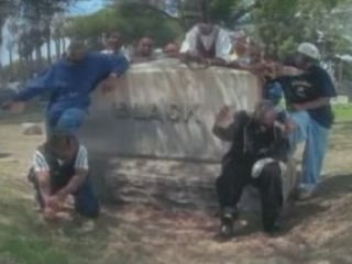 2Pac - Pour Out A Little Liquor