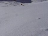 AlpControl ski en poudreuse avec des chaussures de marche