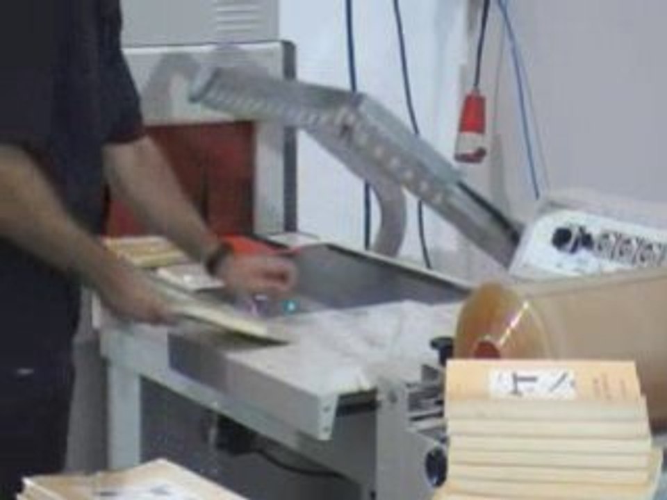 Retractiladora semi-automatica FL6045TB+HORNOSM4524-C28