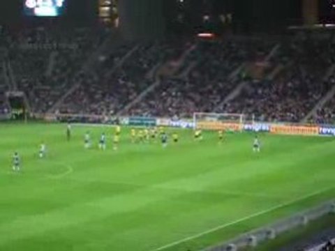 coup franc de Bruno Alves vs Lazio de Rome