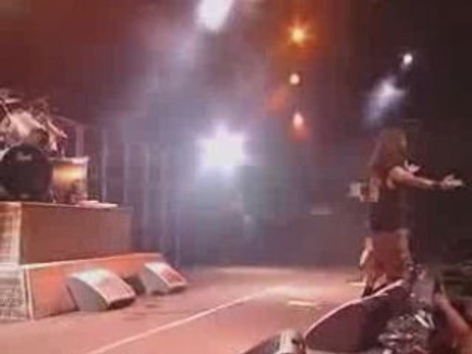 Pantera - This Love (Live Ozzfest)