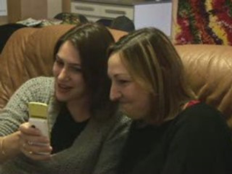 Envoi un sms (parodie de Pub)