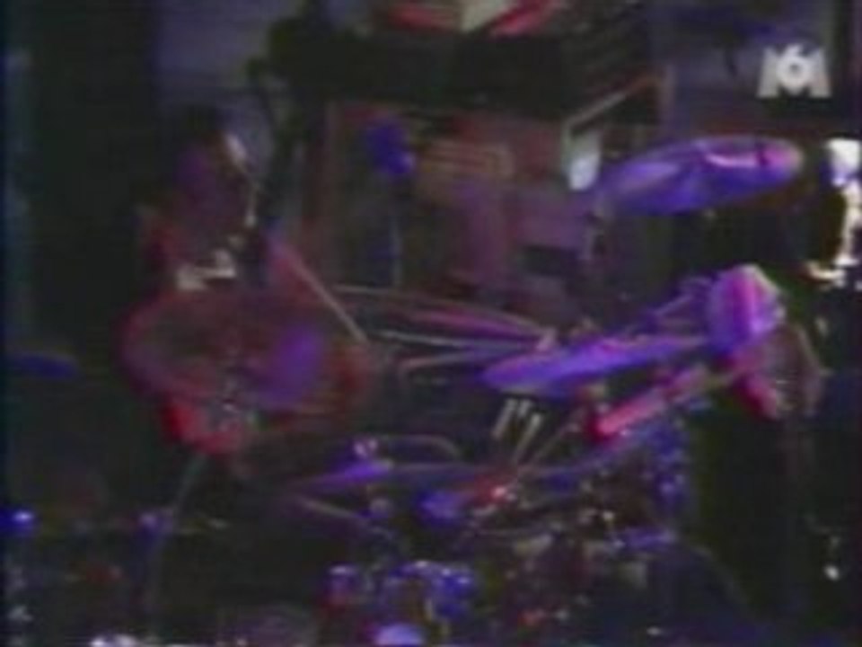 Jean Michel Jarre - Playing on a theremin