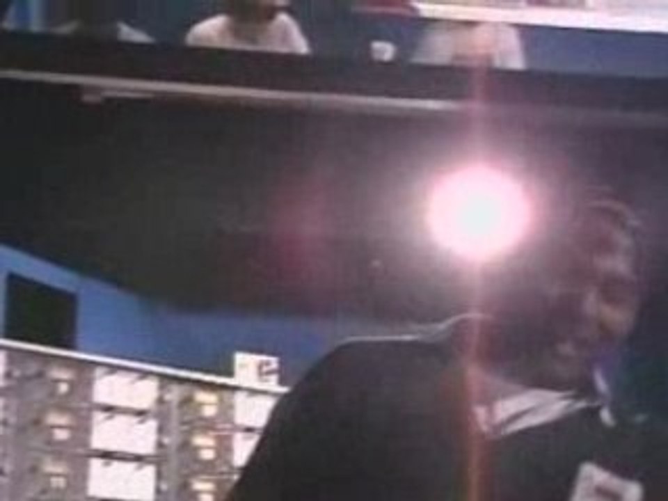 2Pac in tha studio