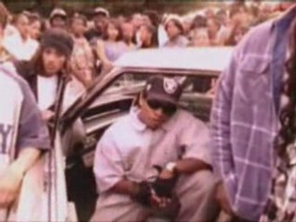 Young Thugs Remix by Eazy B 69 - 2PAC feat Eazy E