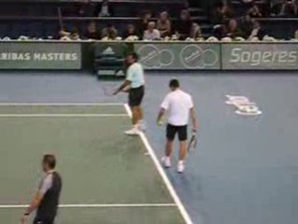 Masters Series Bercy 2008 - Training Djokovic (2)