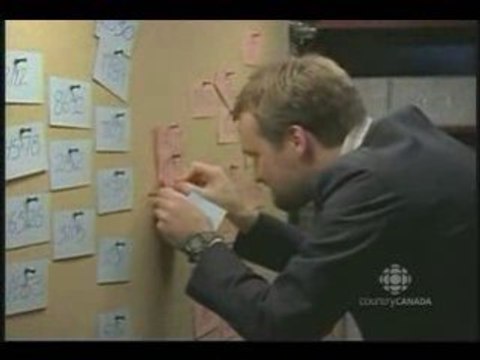 David Hewlett in TRADERS Grant jansky S03E17