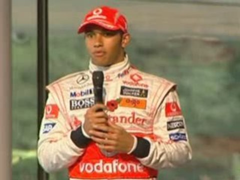 Lewis Hamilton vows to stay at McLaren