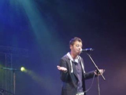 ça fais mal chris au concert de l'avesnois