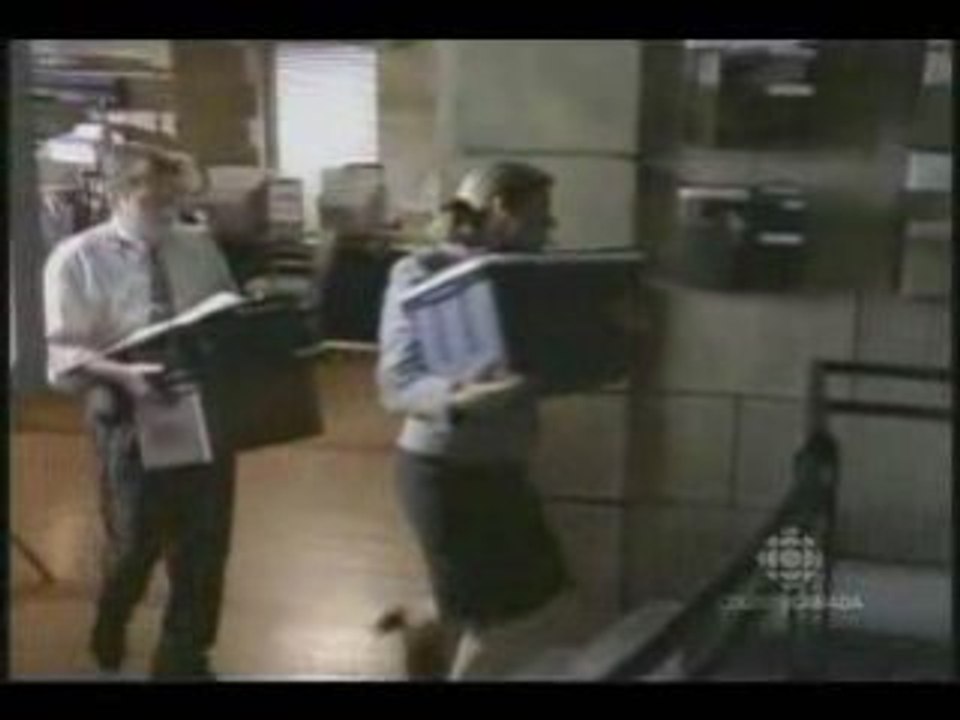 David Hewlett in TRADERS Grant jansky S02E12