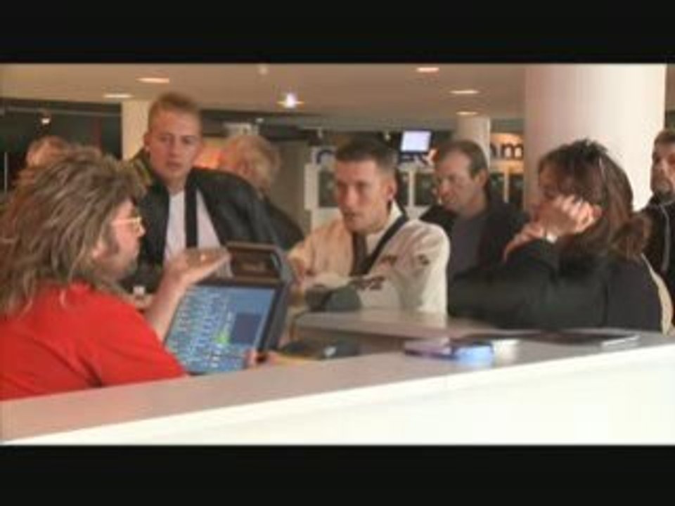 JESUISUNEMMERDEUR.COM – François Damiens au cinéma