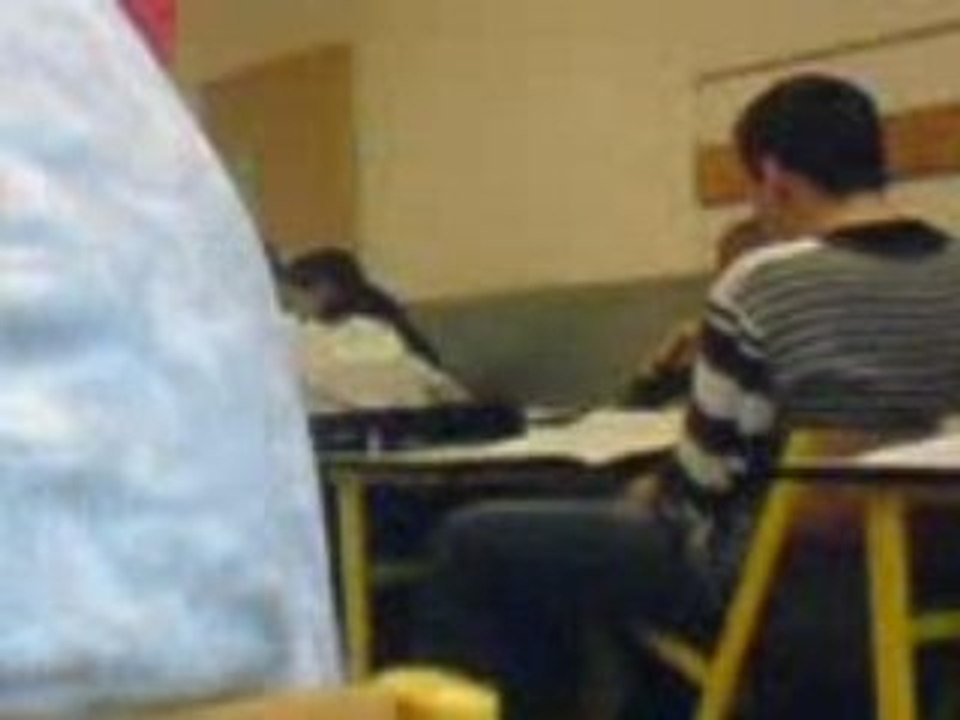 cours d'SES (video4) Jambon en action !