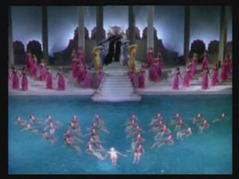 Final du bal des sirènes avec Esther Williams