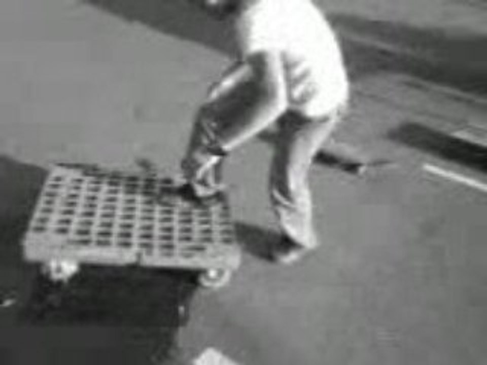 MOV00533