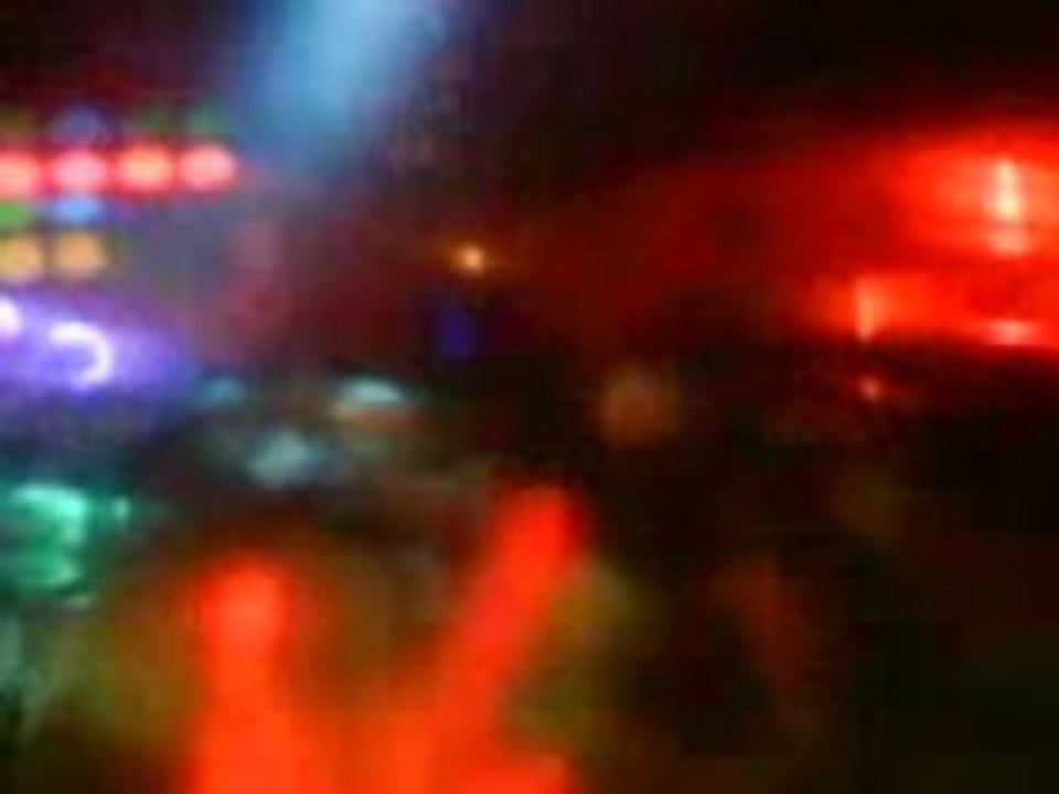 live dj toy at pop light noumea