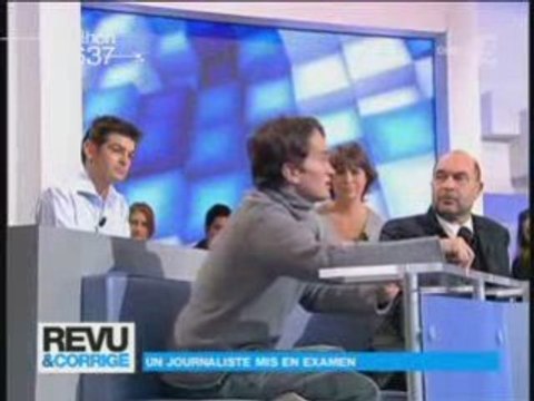 GUILLAUME DASQUIÉ SECRET DÉFENSE 911 REVU ET CORRIGE
