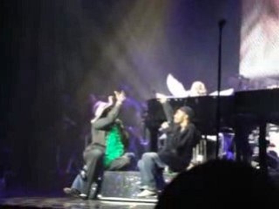 Alicia Keys - Superwoman (Nantes 31/10/08)