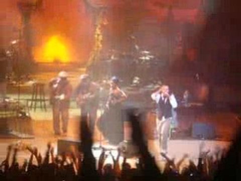 christophe mae en acoustique à lille le 1 nov 2008 (15)