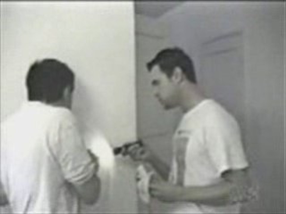 mort de rire blague(eleqtrique) a un ami