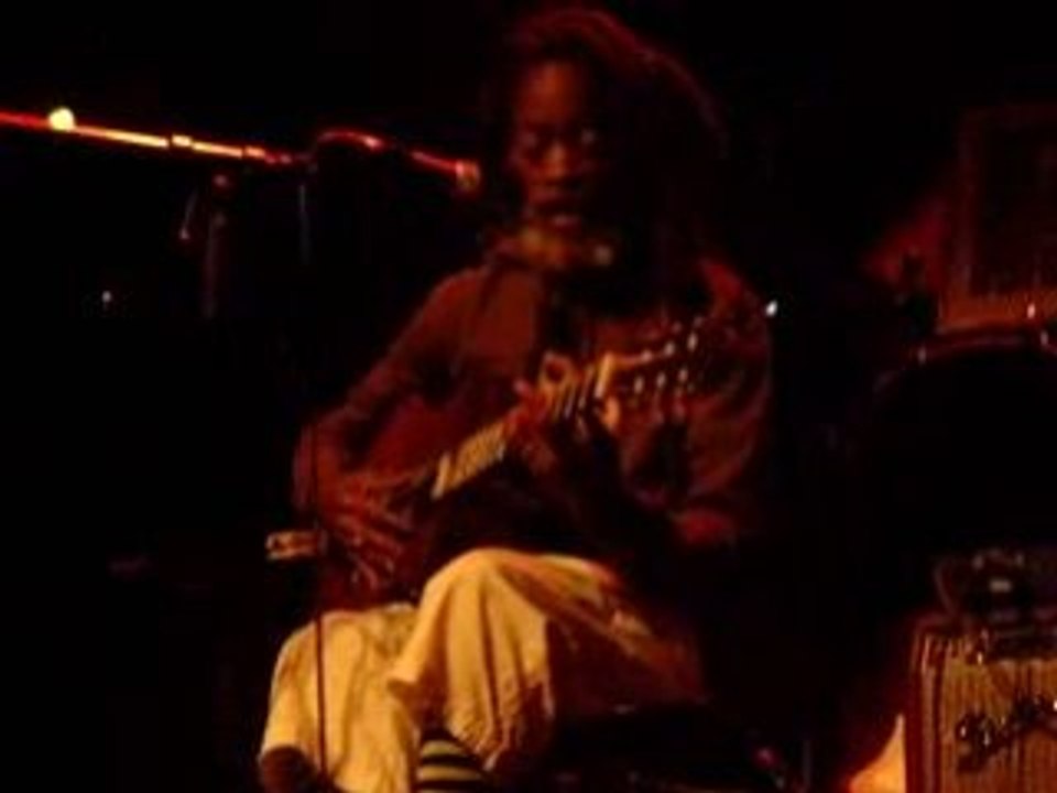 Earl China Smith ( live in france )2008 makasound