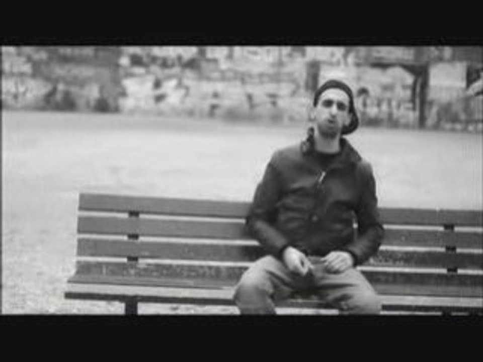 Salif Feat. Aketo, Soprano - Reveillons Nous