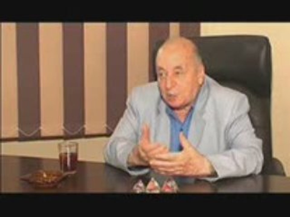 1الفيلم التسجيلي راهب الفكر توفيق الحكيم إخراج شريف المهدي-ج