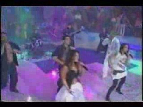 RBD canta Rebelde en La Pareja mas Pareja en el 2005