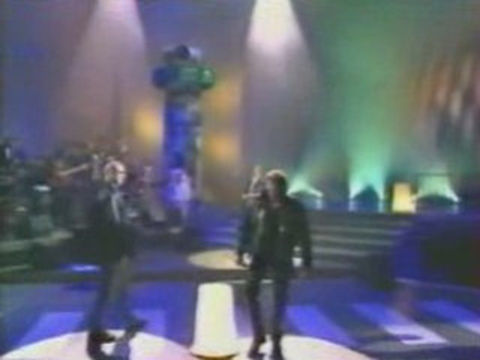 Johnny Hallyday - Excuse moi partenaire avec Cantona